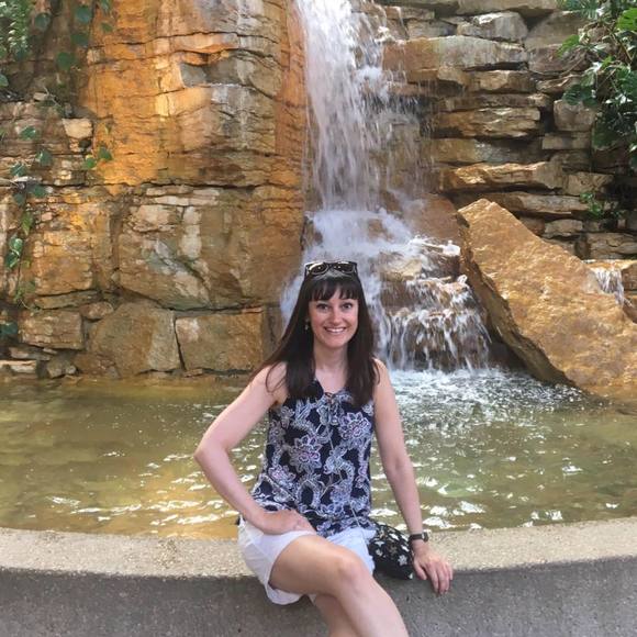 Meet your Posher, Kira - Picture 1 of 1